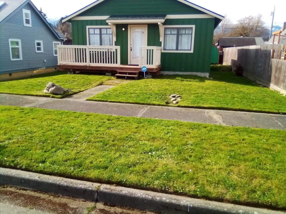 Trusted yard maintenance for homes across Vancouver, WA - John's Lawns