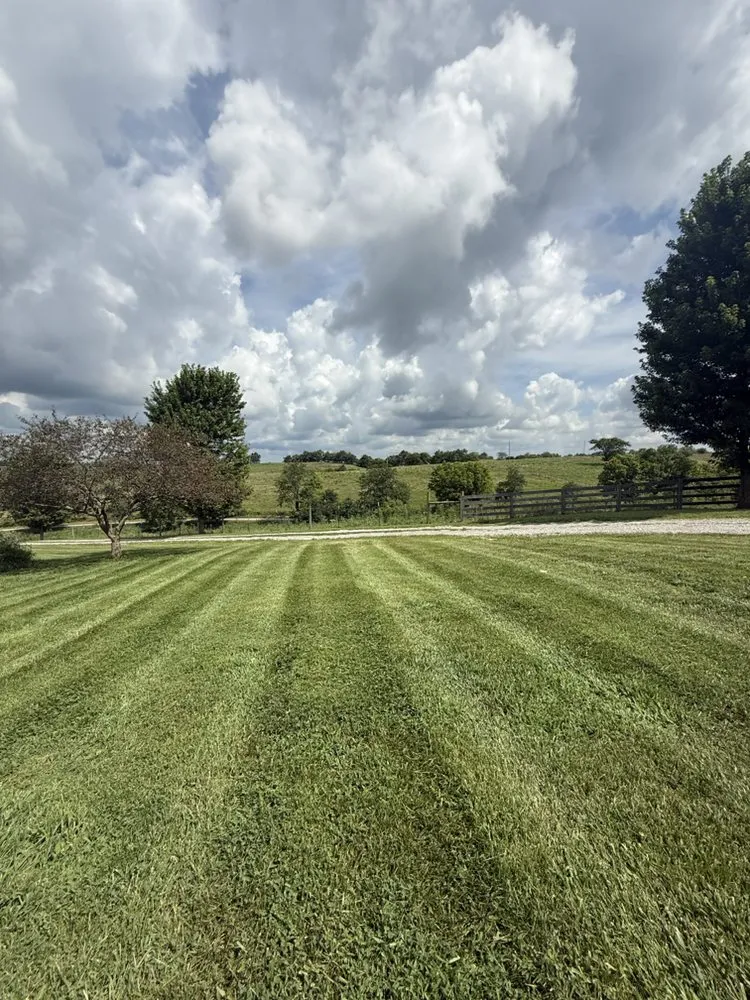 Trusted outdoor landscaping in Mount Vernon, KY - John’s Scrap and Trash Removal