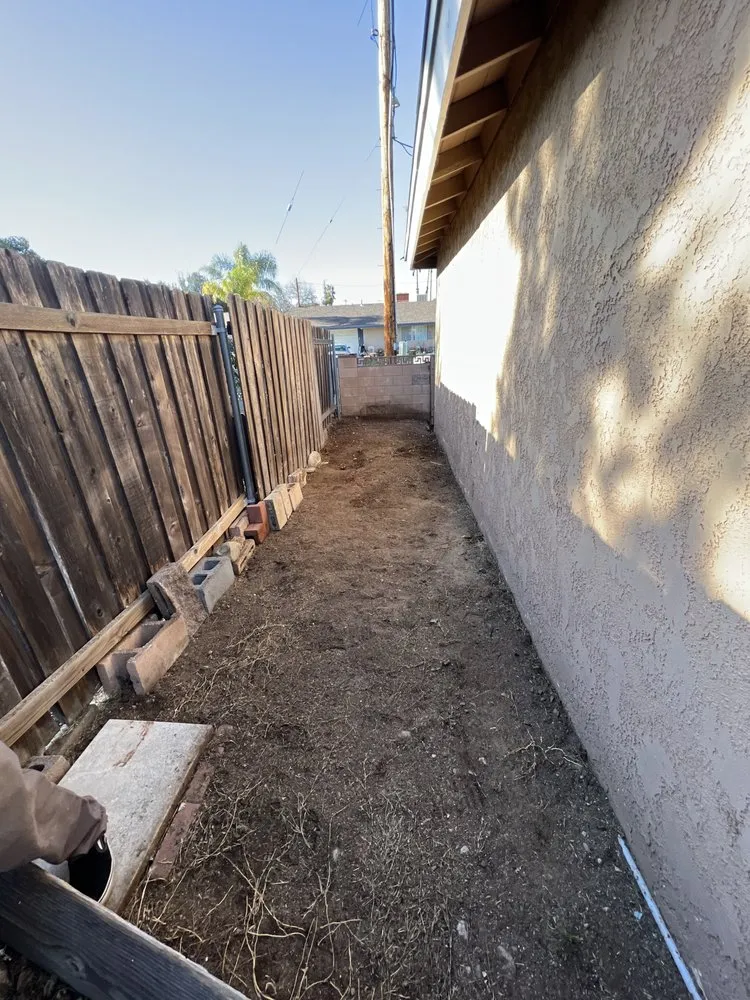 Local lawn mowing service with custom design in Lawndale, CA by John’s Yard Clean-Up Service