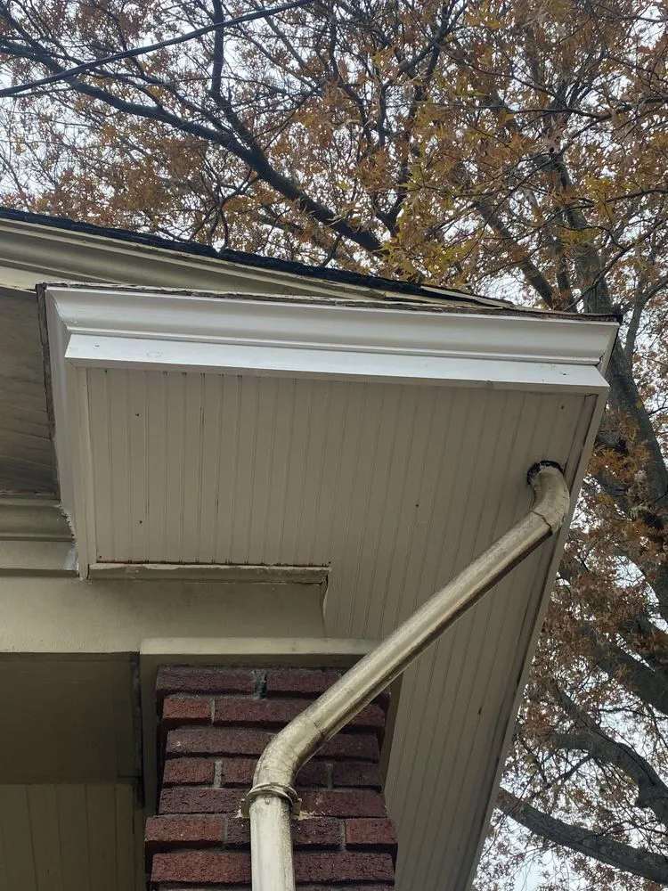 Reliable landscape installation in Cincinnati, OH by Johnson & Sonz