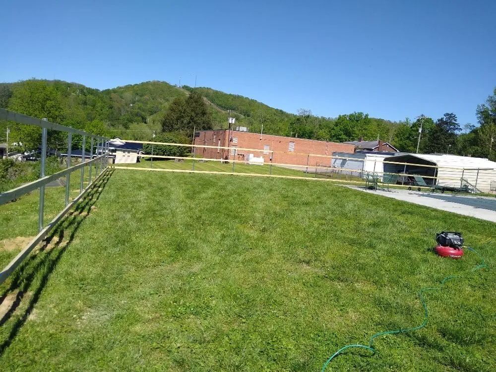 Expert yard cleanup service experts serving Williamsburg, KY - Johnson Contracting