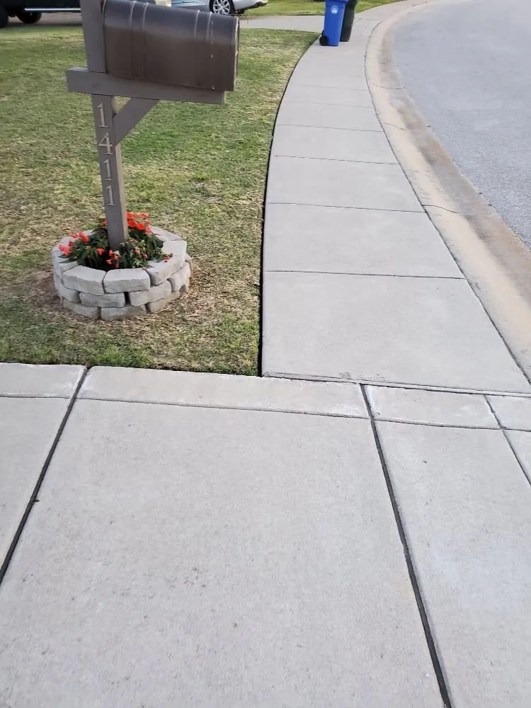 Custom garden landscaping in Fayetteville, NC - Johnson Enterprise