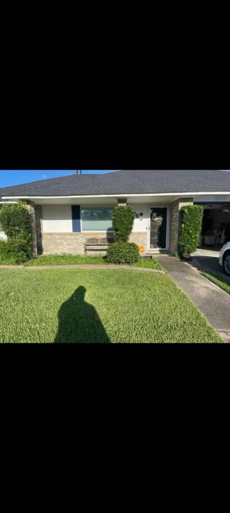 Professional lawn mowing service experts serving Laplace, LA - Johnson Family Services