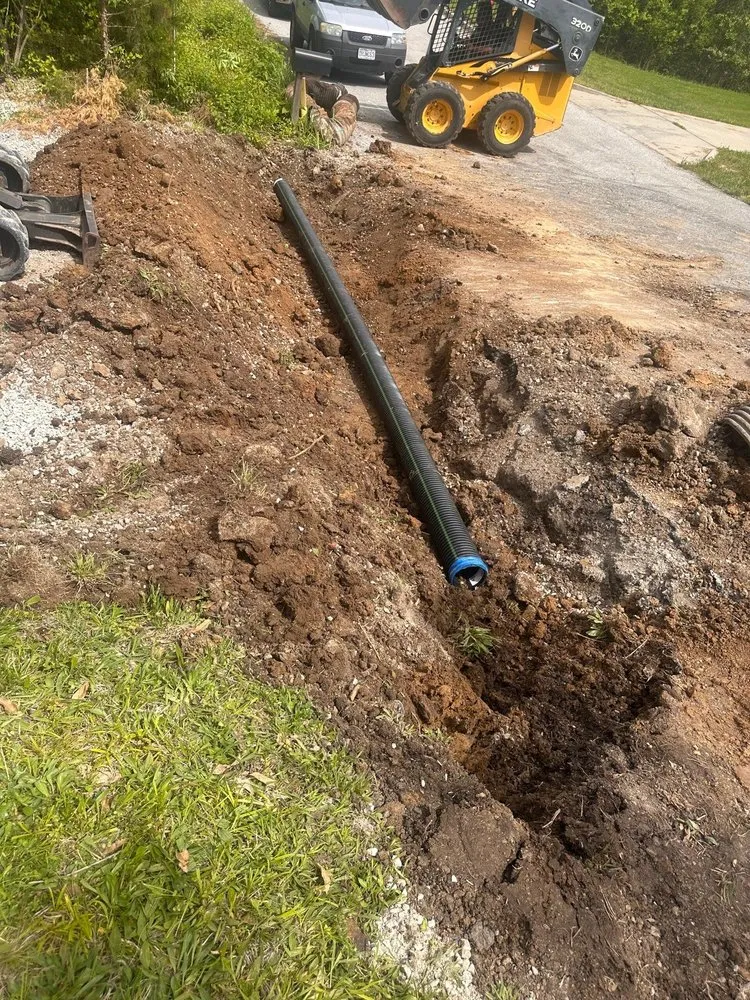 Reliable yard maintenance for beautiful yards in Kansas City, MO by Johnson Lawn Care