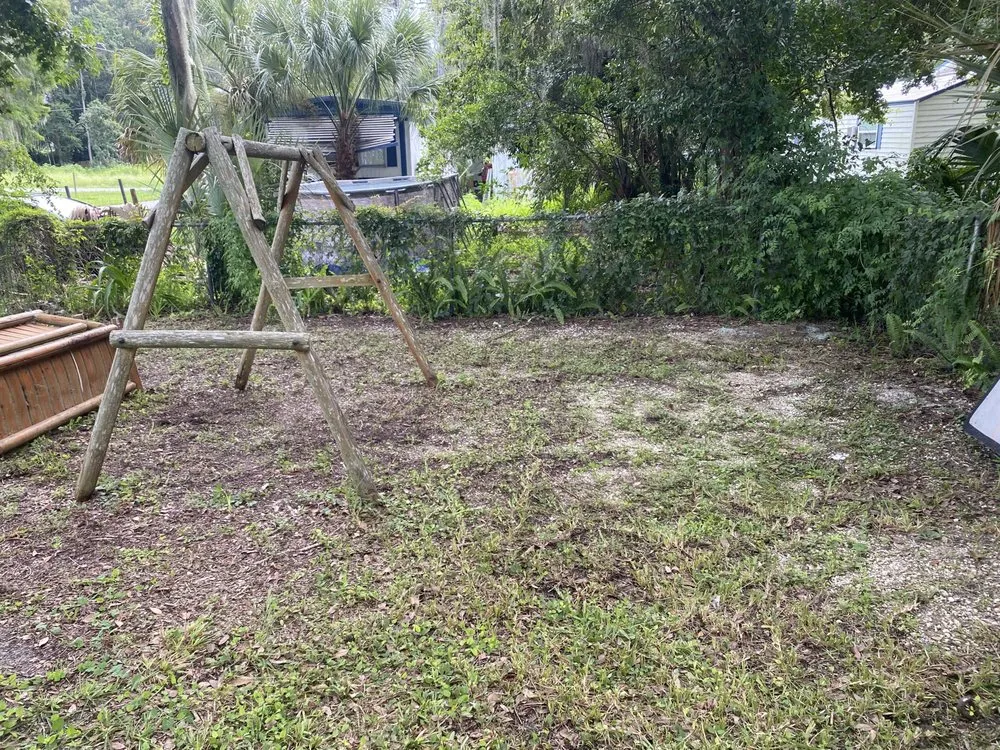 Expert lawn care service in Lake Panasoffkee, FL by Johnson Lawn Care