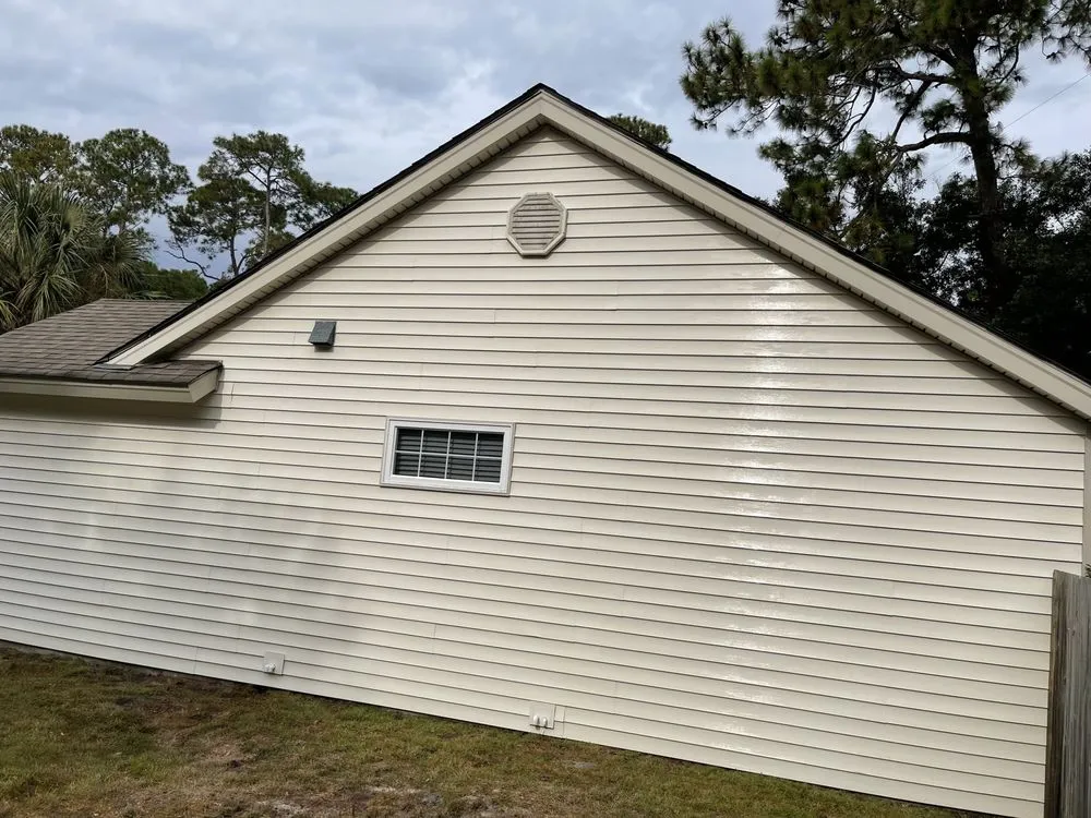 Affordable yard cleanup service in Hilton Head, SC by Johnson Lawncare Service