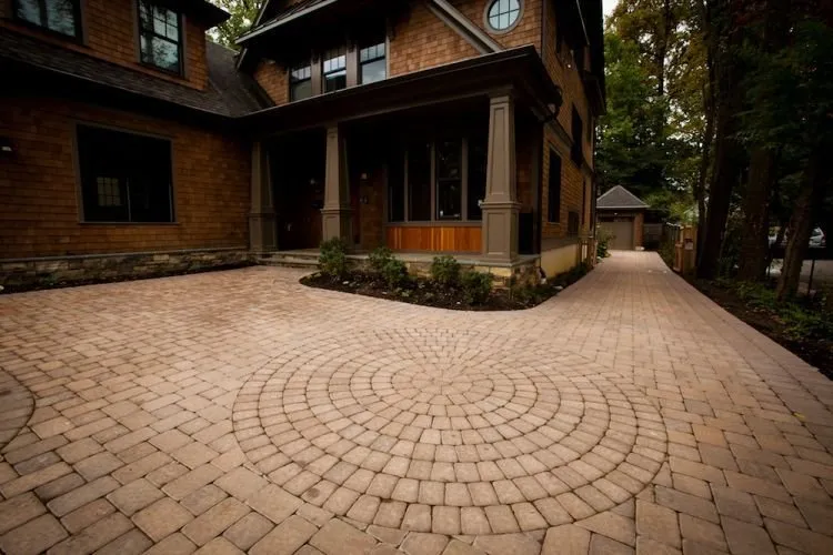 Top-rated outdoor landscaping in Olney, MD by Johnson's Landscaping Service