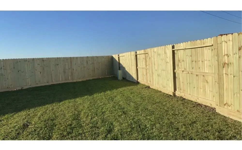 Reliable lawn mowing service experts serving Webster, TX - Johnsons Lawn Care