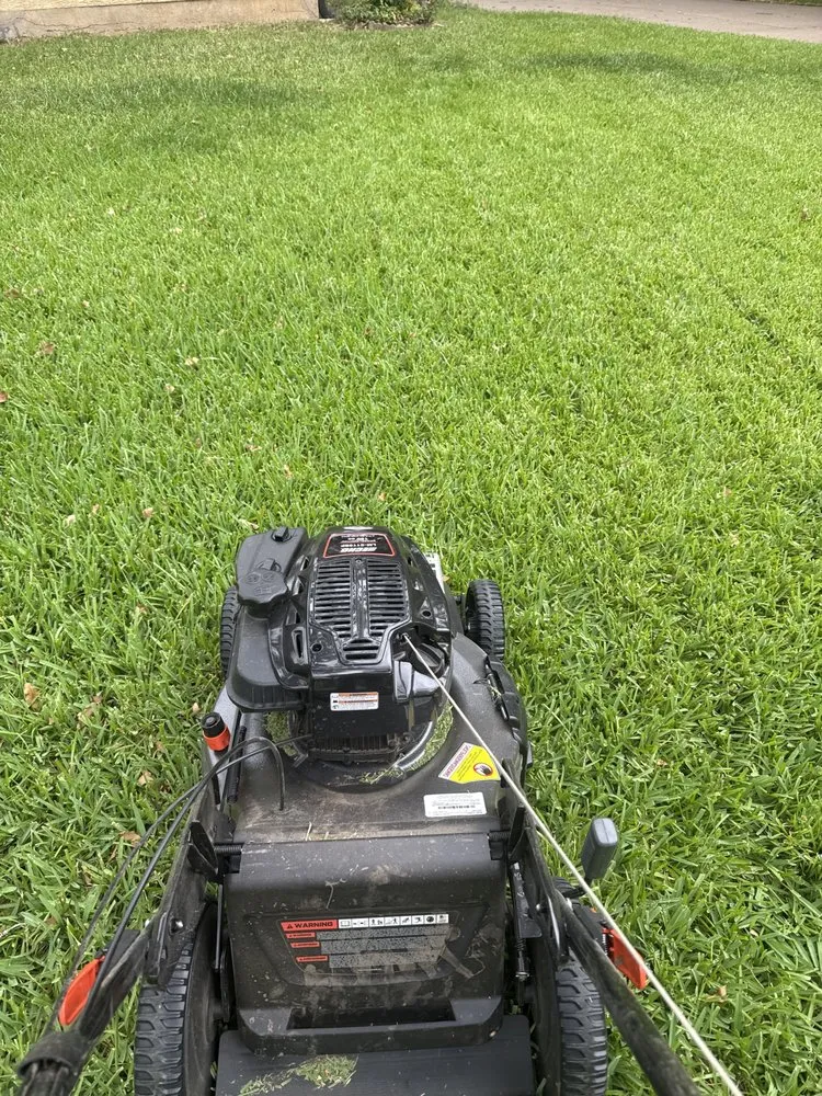 Reliable yard maintenance experts serving North Richland Hills, TX - Johnson’s Lawn Service