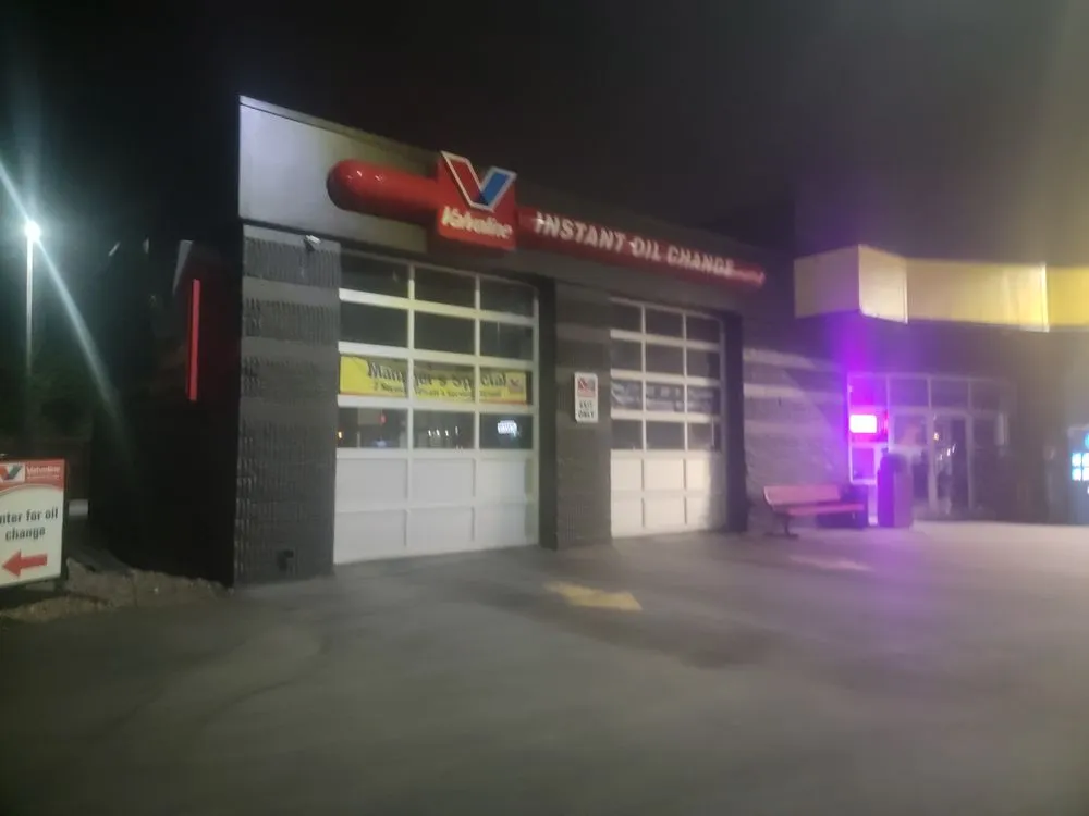 Reliable garden landscaping experts serving Omaha, NE - Johnson's Property Services