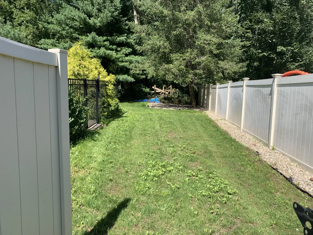 Top-rated yard maintenance in Plantsville, CT - Johnstone Services