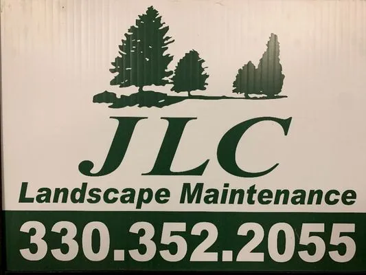 Johny's Lawn Care Logo