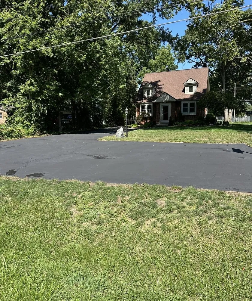 Affordable lawn mowing service for outdoor upgrades across Redford, MI - Joltz