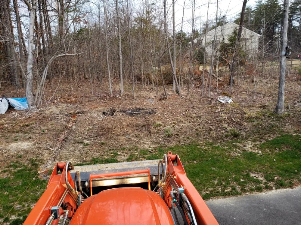 Professional outdoor landscaping experts serving Fredericksburg, VA - Jon Boy's Outdoor Services