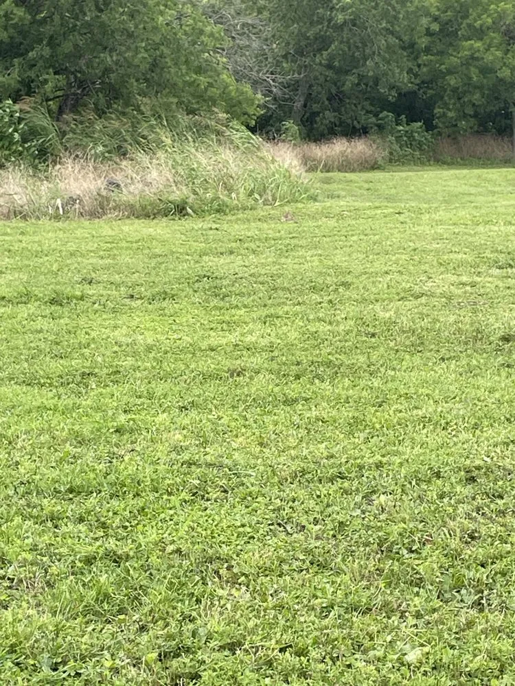 Trusted garden landscaping in Temple, TX by Jonathan Jose Landscaping Business