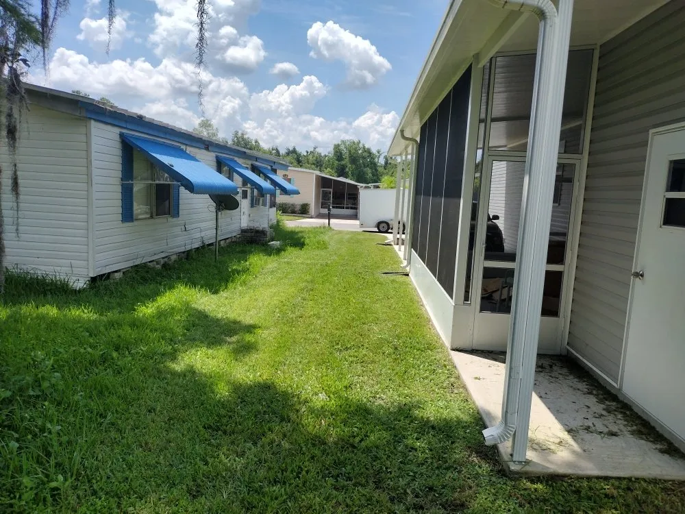 Professional yard cleanup service for homes across Auburndale, FL - Jonathan's Lawn Care and Pressure Washing