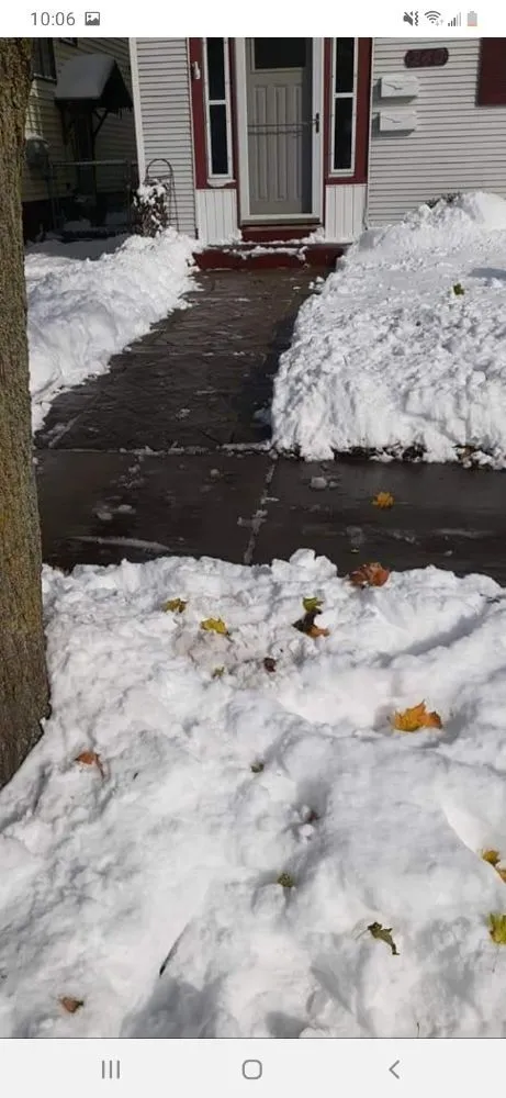 Custom landscaping services in Buffalo, NY - Jonathan's Moving And Maintenance