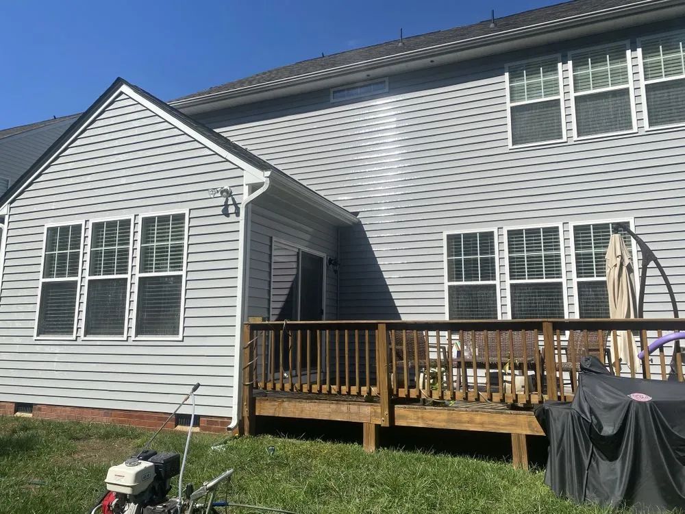 Local yard cleanup service experts serving Sandston, VA - Jones Home Services