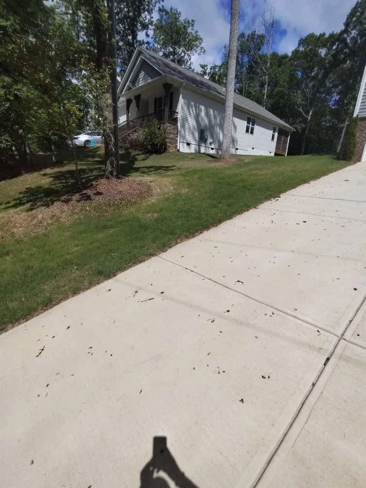 Expert yard maintenance in Youngsville, NC - Jones Kurtz Lawn Care