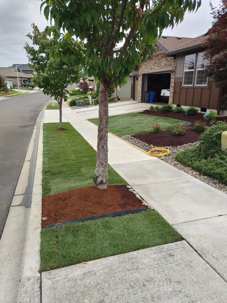 Custom yard maintenance with custom design across Ridgefield, WA - Jones Landscape
