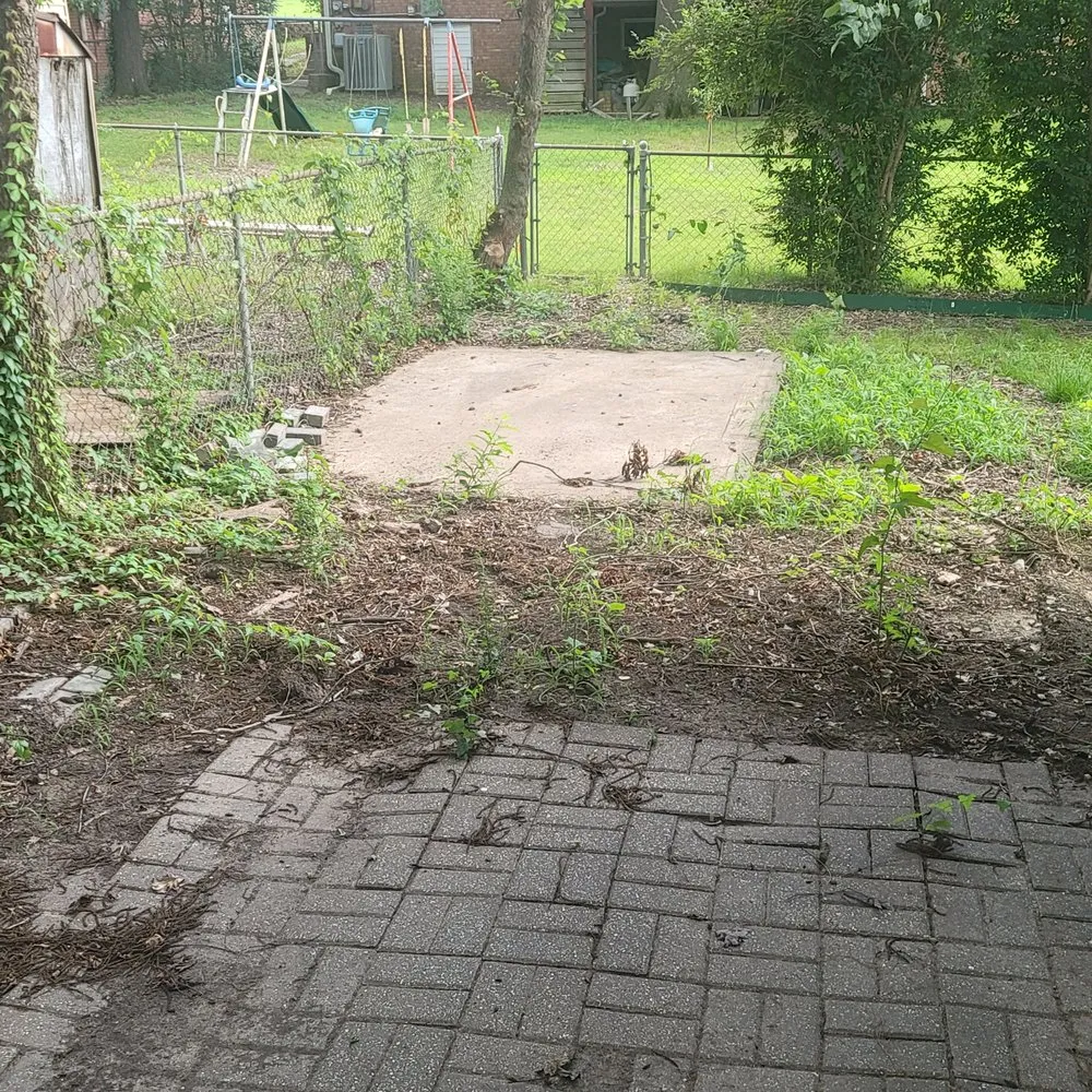 Trusted lawn care service for homes in Little Rock, AR by Jones Landscaping and Lawn Services