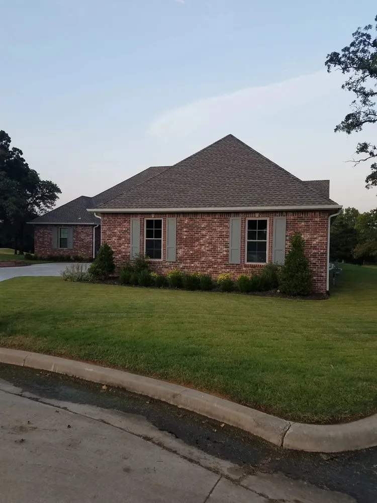 Custom landscape installation for homes in Oklahoma City, OK by Jones Lawn Care