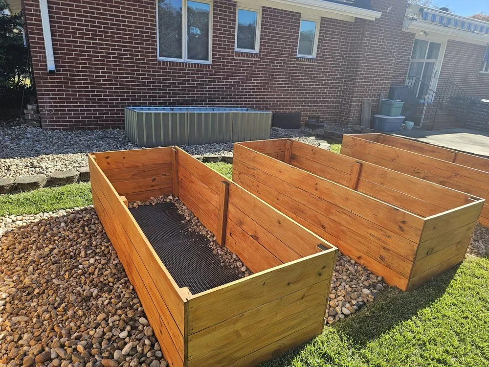 Professional residential landscaping experts serving Smithfield, VA - Jones Pressure Washing & Landscaping