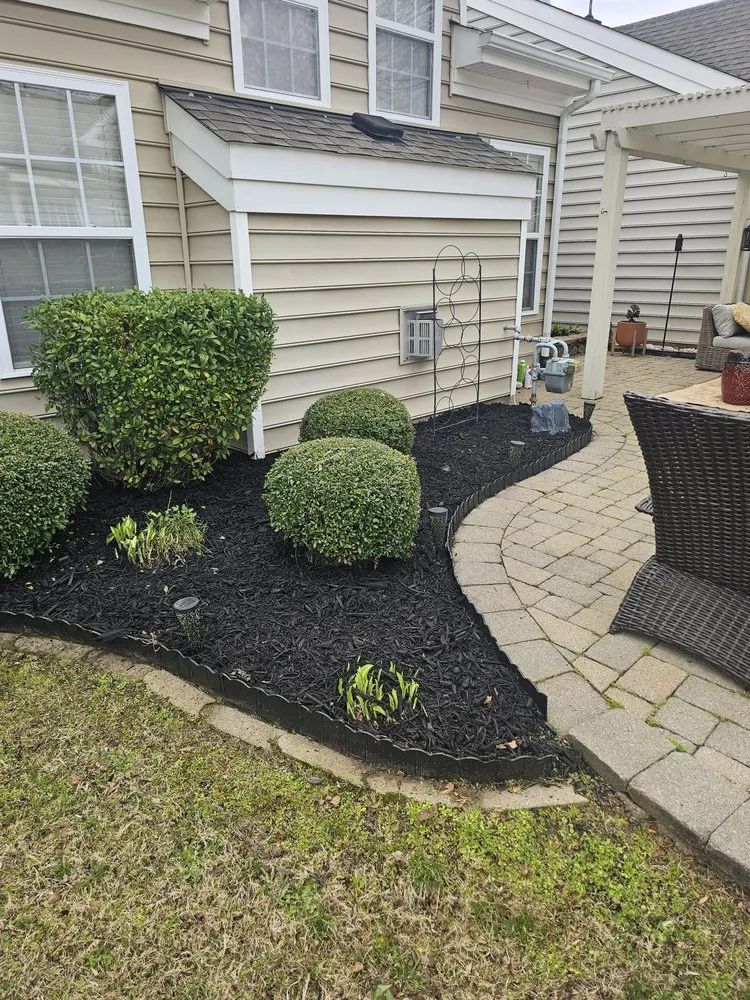 Affordable landscape design experts serving Smithfield, VA - Jones Pressure Washing & Landscaping