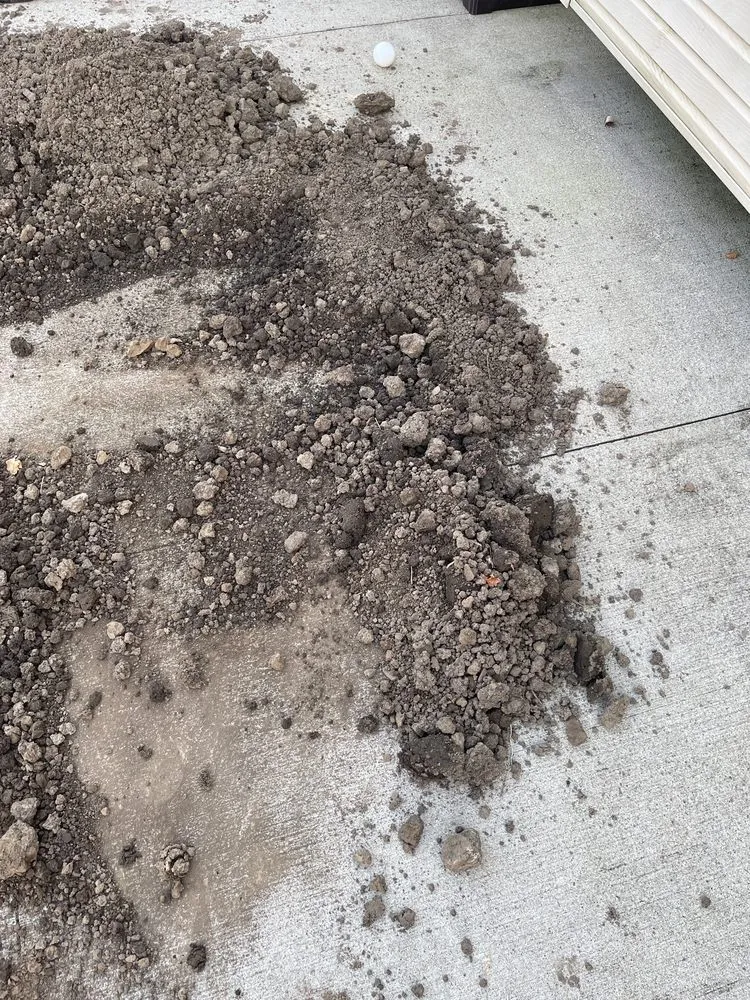 Affordable garden landscaping for year-round maintenance across Columbus, OH - Jones Topsoil