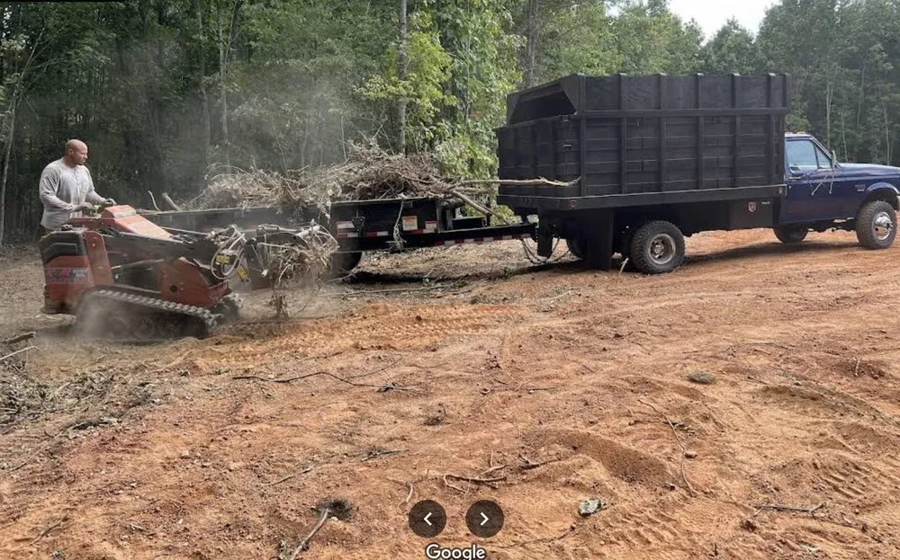 Expert garden landscaping experts serving Scottsville, VA - Jones Tree Service & Landscaping