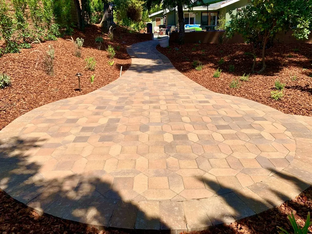 Expert lawn mowing service near you across Upland, CA - Jonescape