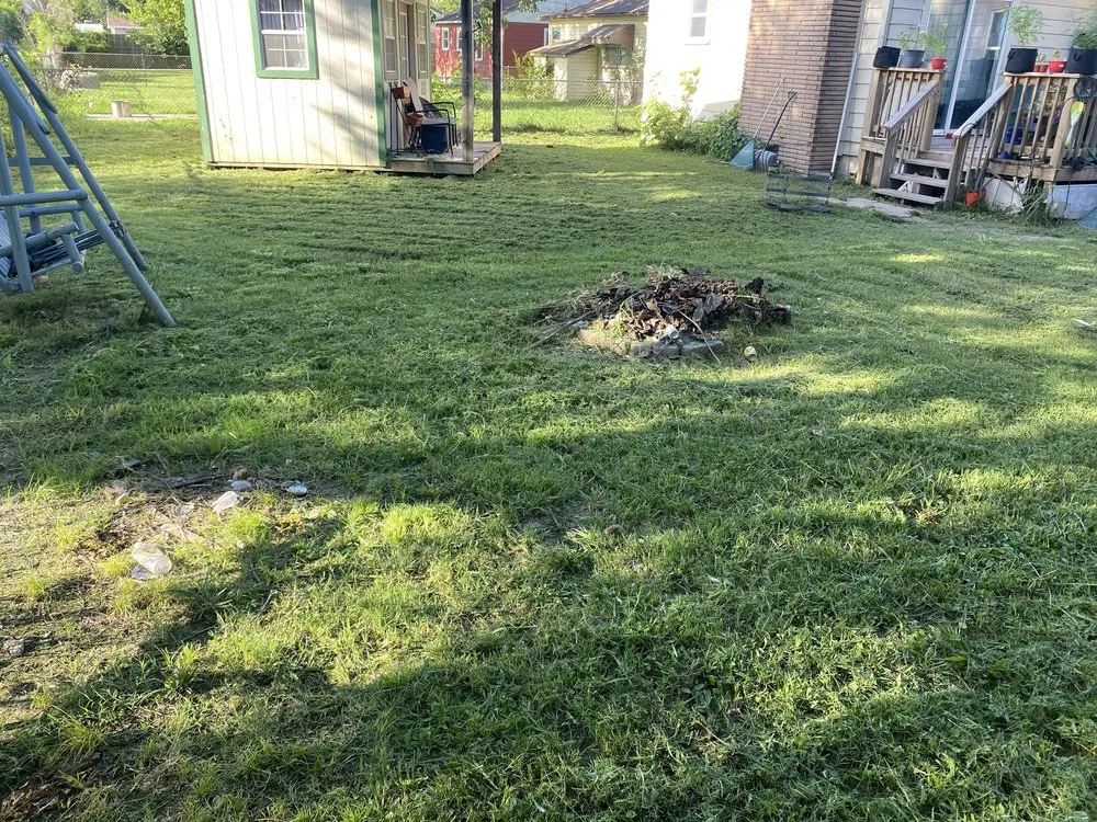 Custom lawn mowing service in Miami, OK by Joniahs Tree Service