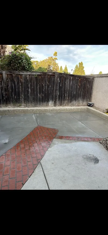 Local lawn mowing service experts serving Vista, CA - Jonny G Landscape