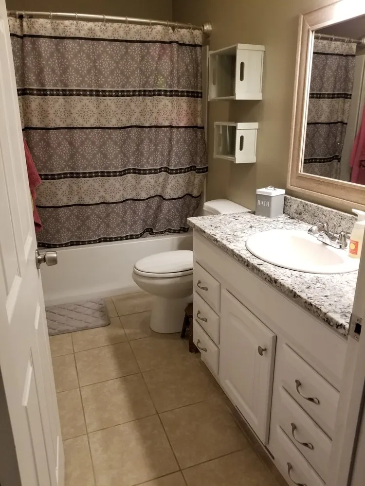 Affordable garden landscaping in College Station, TX by Jonny On The Spot