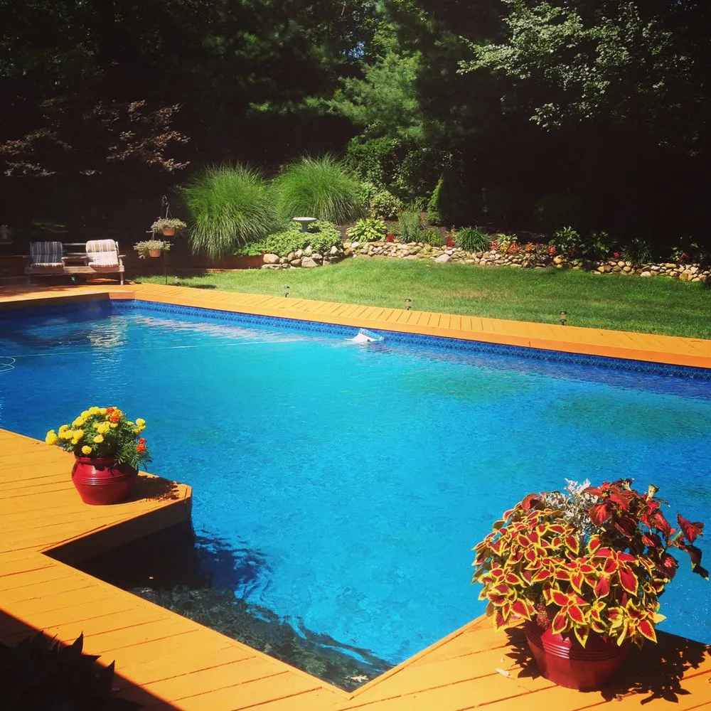 Trusted garden landscaping near you in Smithtown, NY by Jonny's Landscaping Service