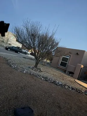 Jons Handy Service Logo