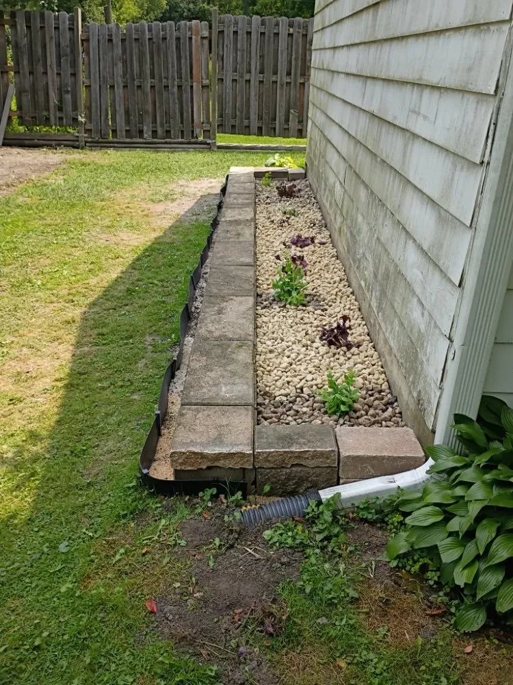 Local lawn mowing service for homes across Homewood, IL - Jon's Landscaping