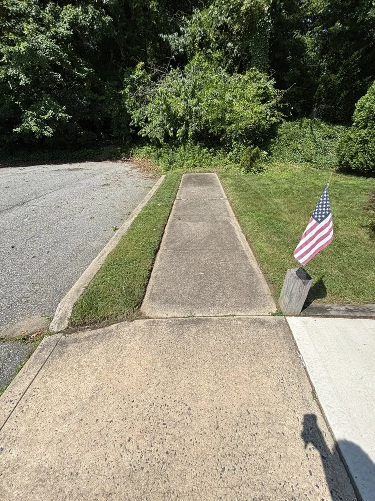 Professional landscaping services for residential properties in South Amboy, NJ by Jon’s Lawn Care