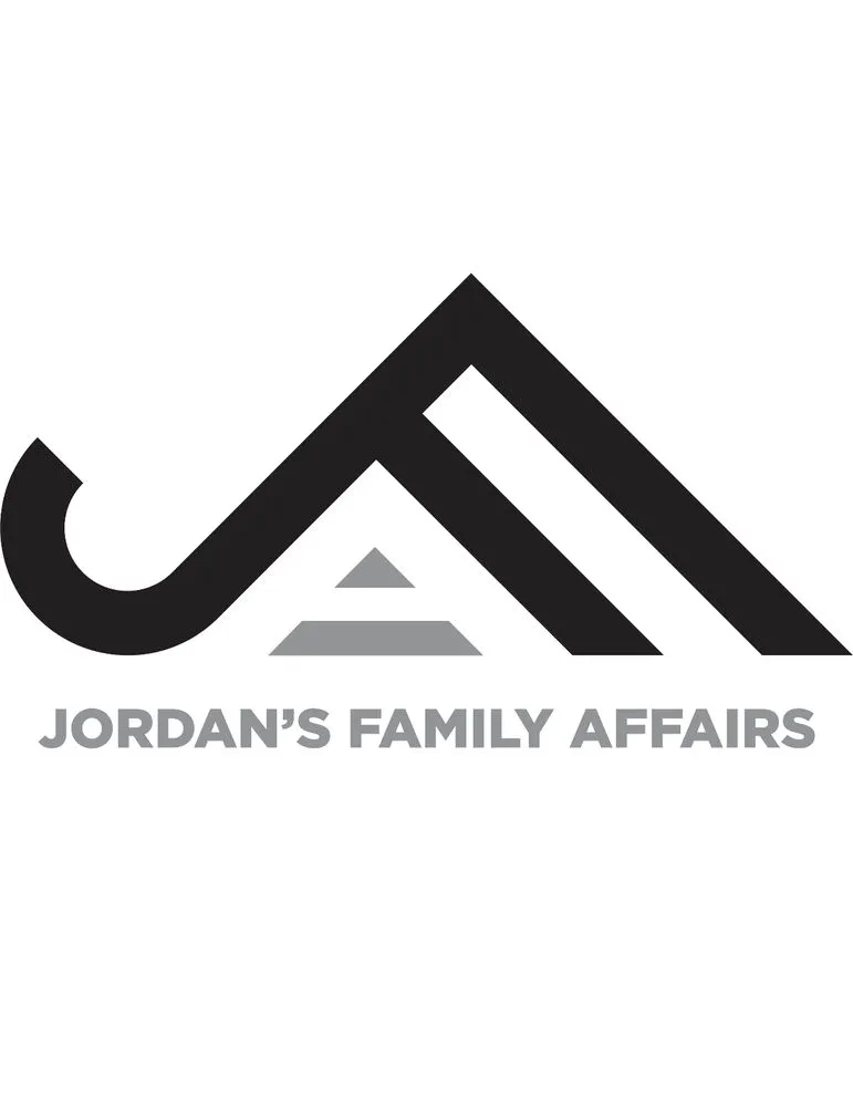 Expert landscaping services for beautiful yards in Chicago, IL by Jordan Lawn Care & Snow Removal