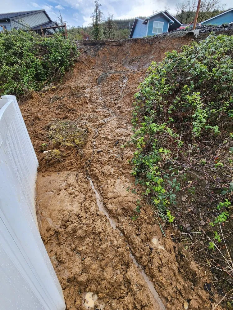 Affordable landscaping services experts serving Roseburg, OR - Jordan Rock