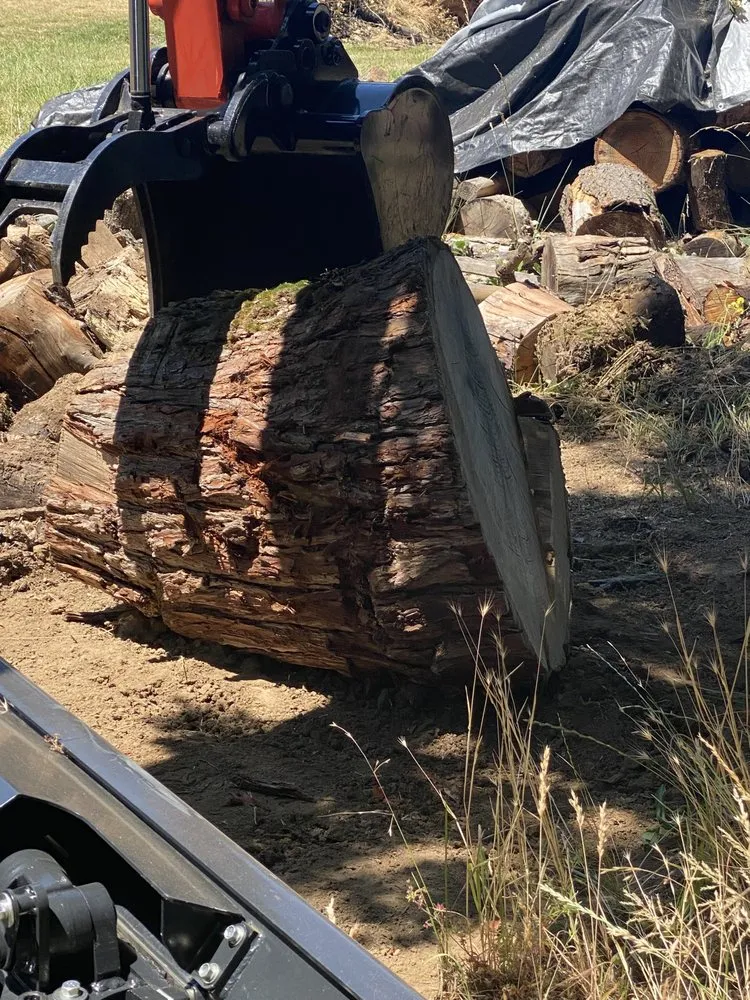 Local residential landscaping in Roseburg, OR by Jordan Rock