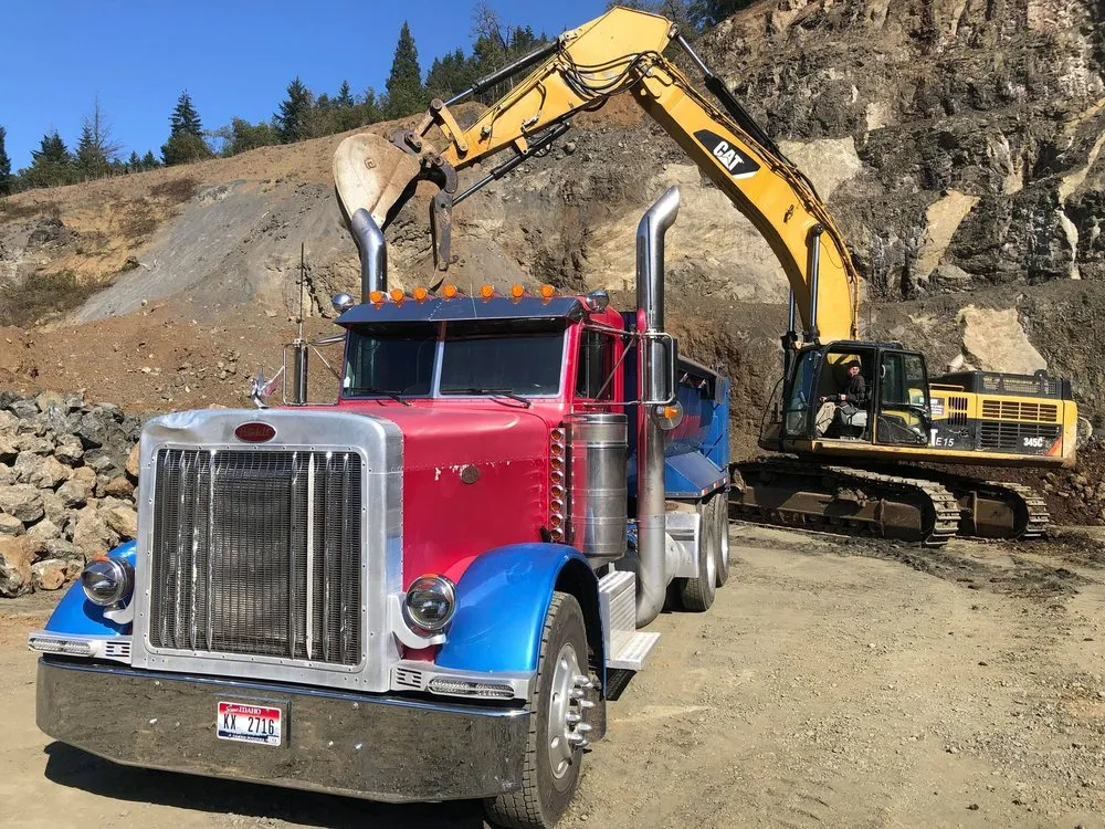 Custom lawn mowing service in Roseburg, OR - Jordan Rock