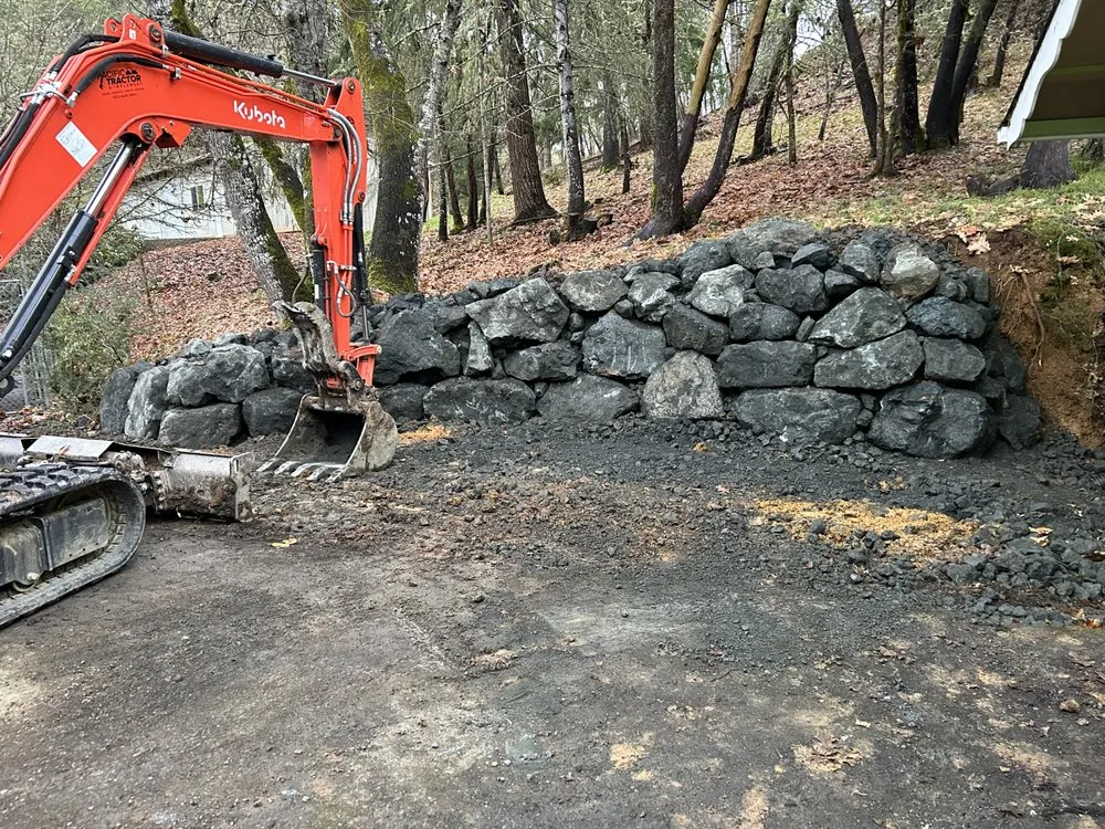 Reliable lawn care service for year-round maintenance across Roseburg, OR - Jordan Rock