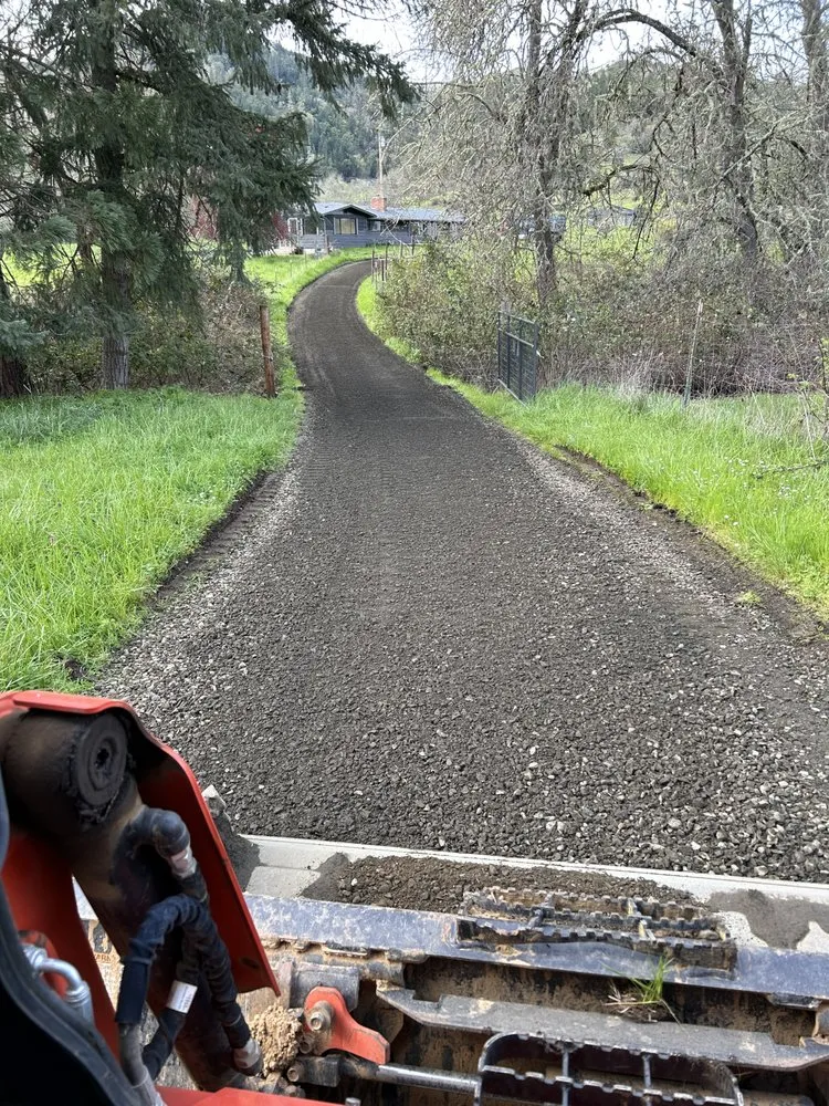 Custom outdoor landscaping in Roseburg, OR by Jordan Rock