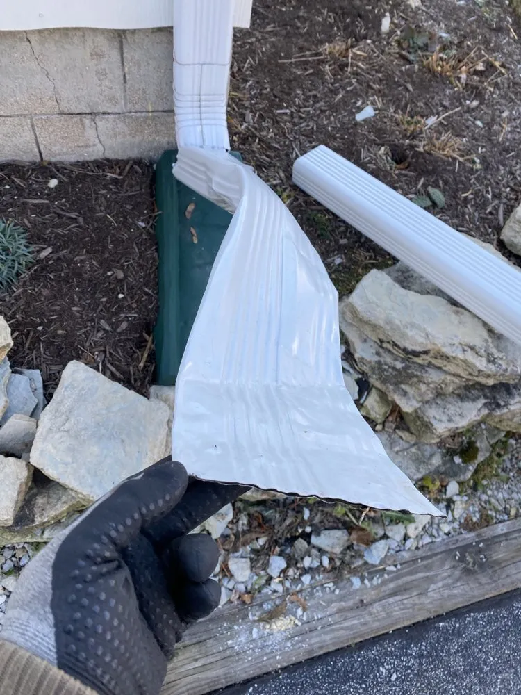 Expert yard maintenance experts serving Aurora, IL - Jordans Gutter