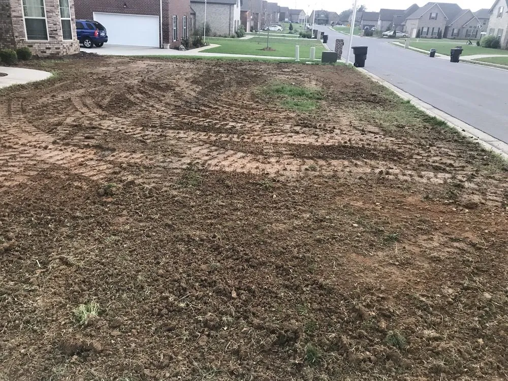 Expert yard cleanup service for homes in Murfreesboro, TN by Jordan's Landscaping
