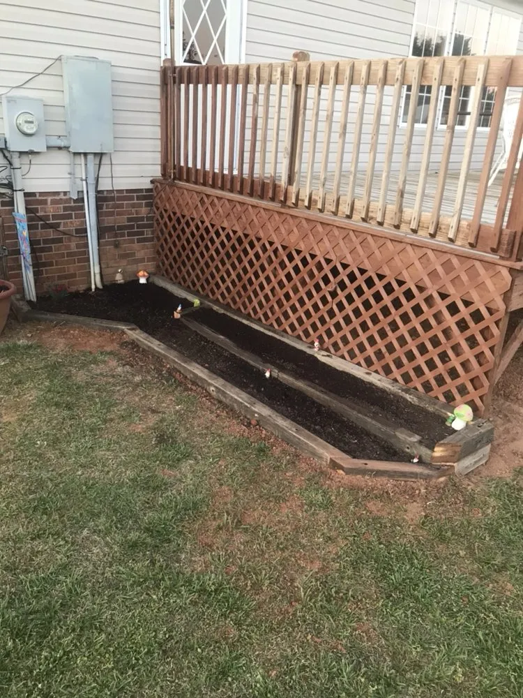 Local garden landscaping experts serving Dobson, NC - Jordan’s Lawncare