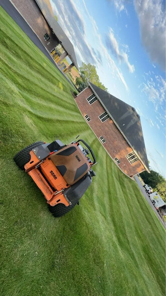 Top-rated yard cleanup service in Beloit, WI by Jorge & Sons Landscaping