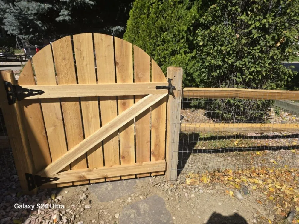 Top-rated lawn care service in Greeley, CO - Jorge Bocanegra