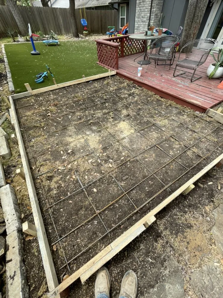 Local landscape installation for residential properties in Dale, TX by Jorge Concrete Services